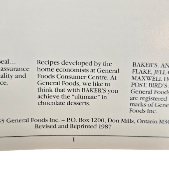 Vintage 1980s Bakers Chocolate Celebration Cookbook Binder General Foods Ontario - Picture 5 of 16